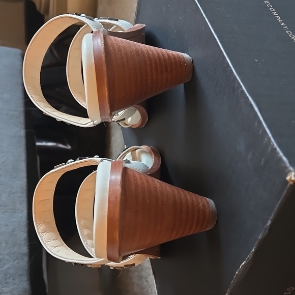 Frye heels - Picture 3 of 5